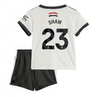 Dres Manchester United Luke Shaw #23 Tretina pre deti 2024-25 Krátky Rukáv (+ trenírky)